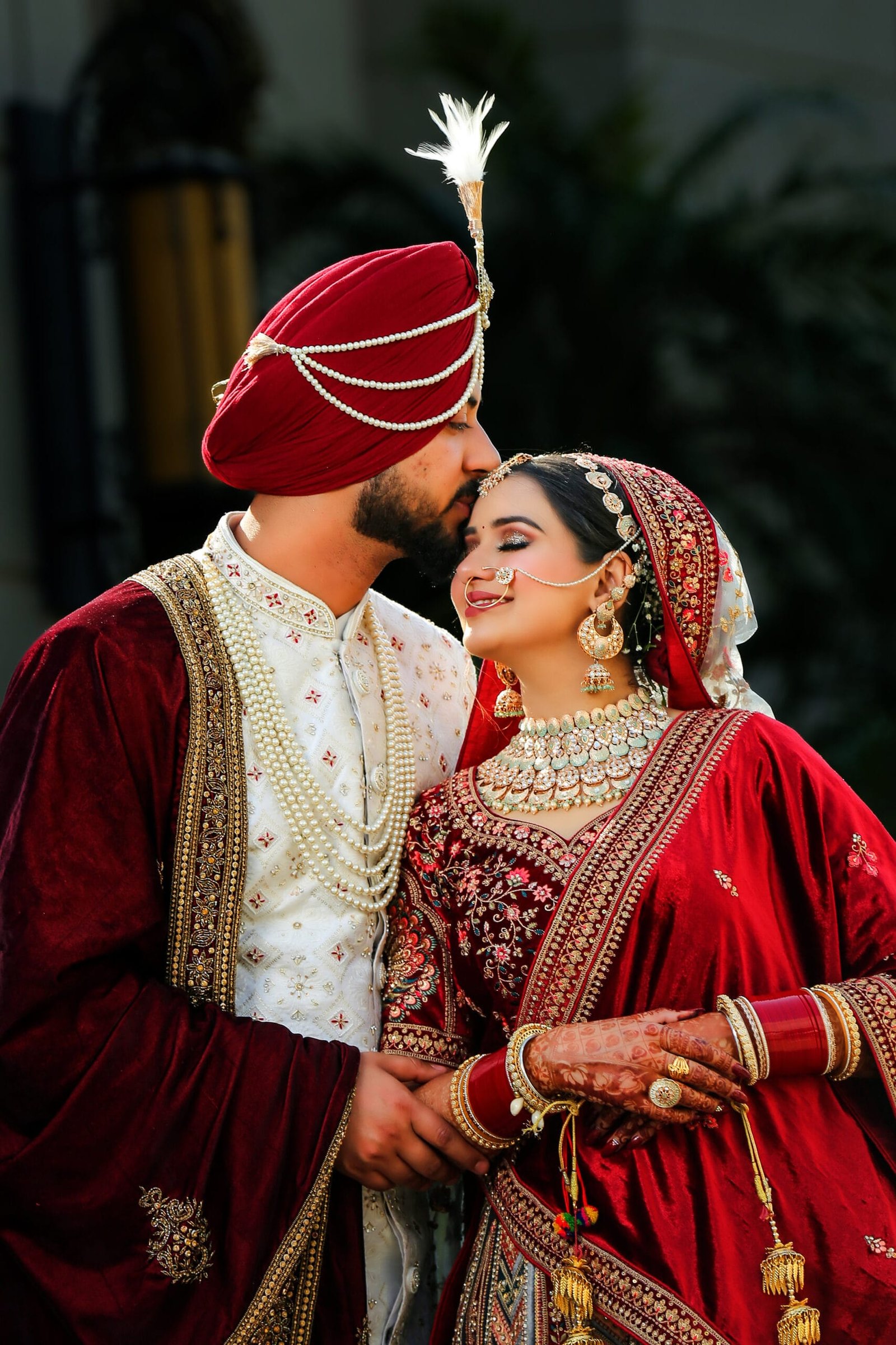 Indianapolis wedding moments with a romantic bride and groom portrait