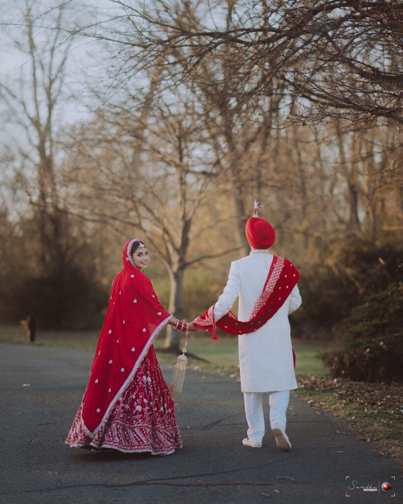 Professional wedding photographer capturing a couple portrait in Cincinnati